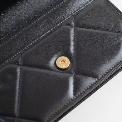 Chanel 19 WOC Shiny Lambskin Black - photo 8