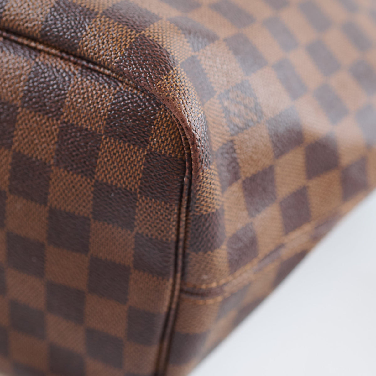 Louis Vuitton Neverfull MM Damier - photo 17