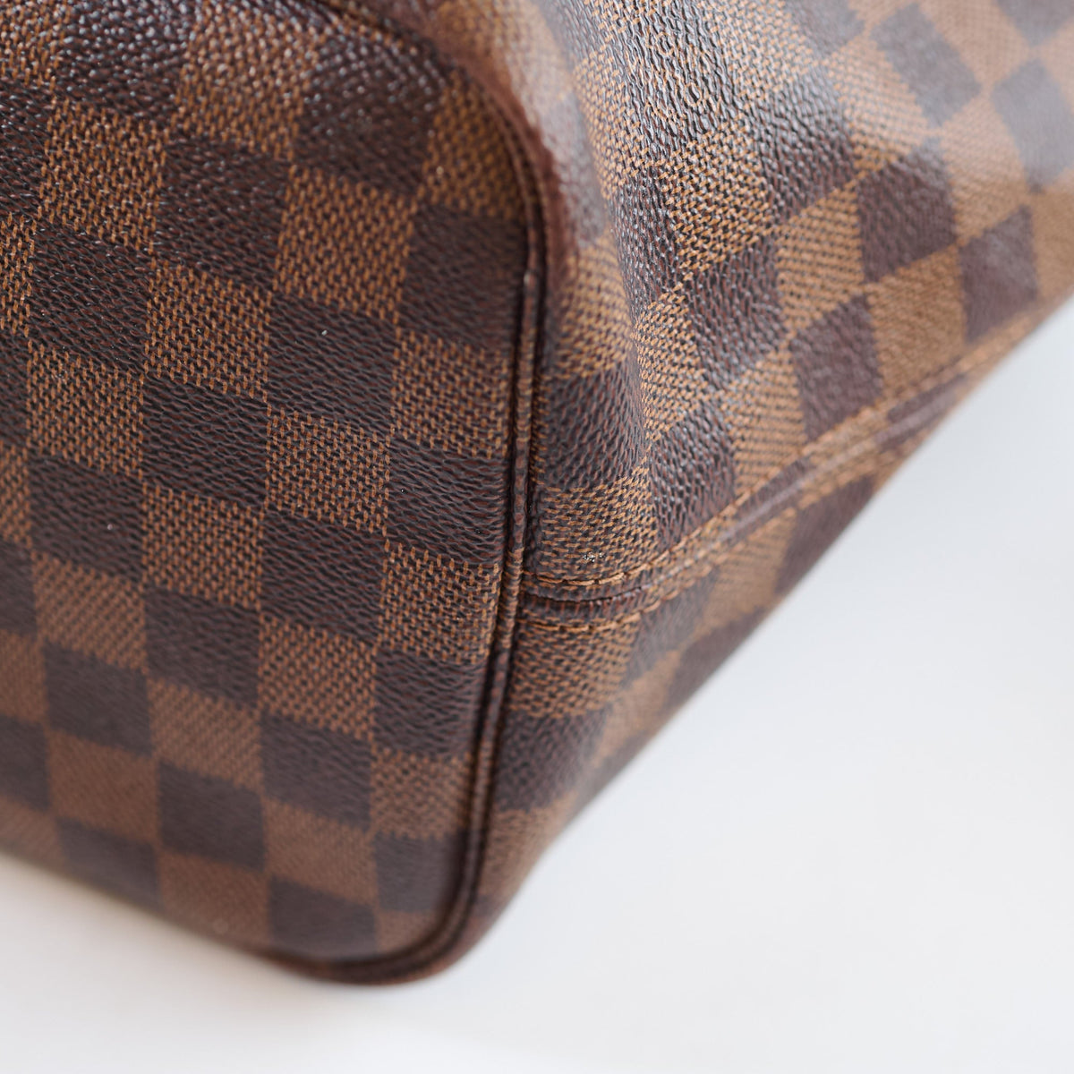 Louis Vuitton Neverfull MM Damier - photo 18