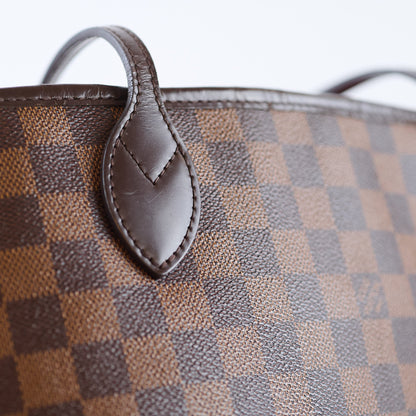Louis Vuitton Neverfull MM Damier - photo 8
