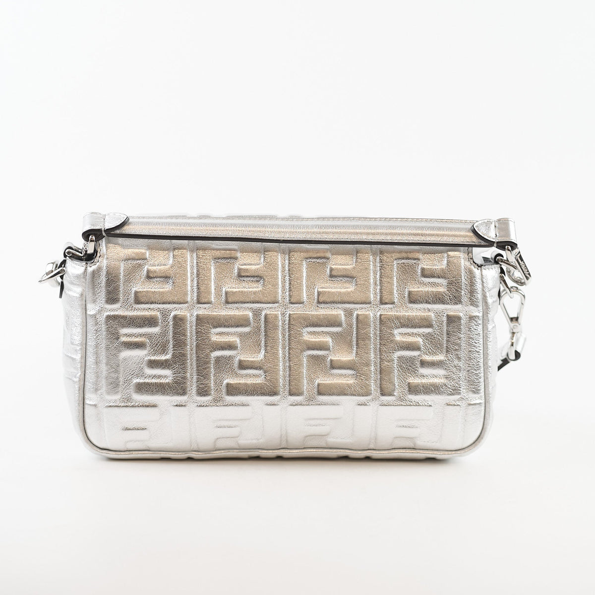 Fendi Medium Baguette FF Metalic Leather Flap Silver - photo 3