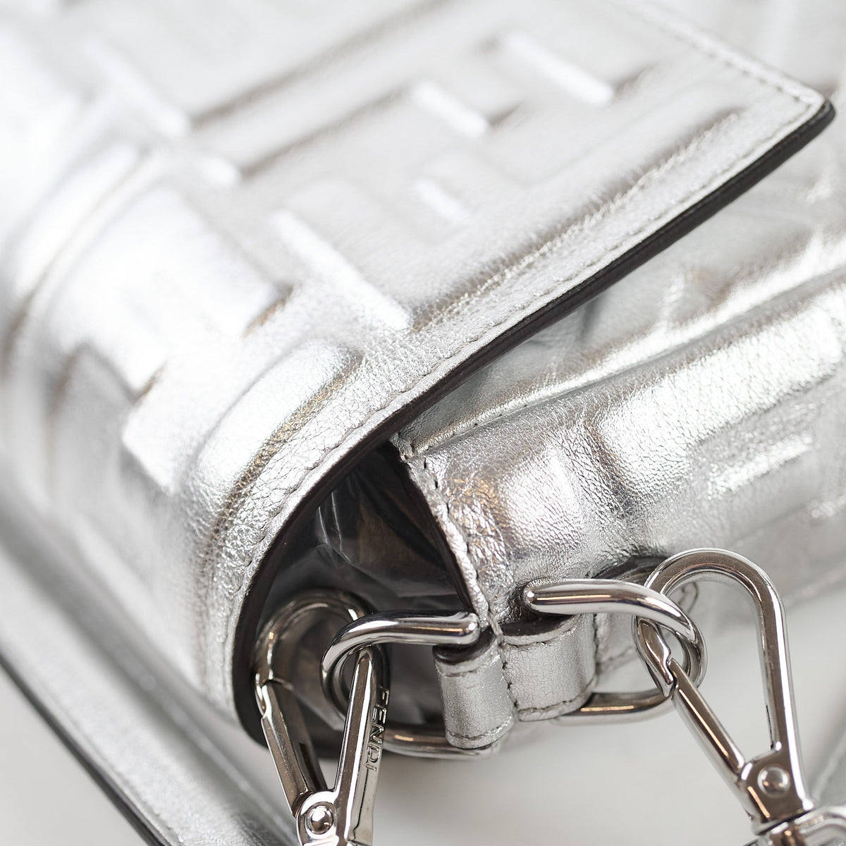 Fendi Medium Baguette FF Metalic Leather Flap Silver - photo 6