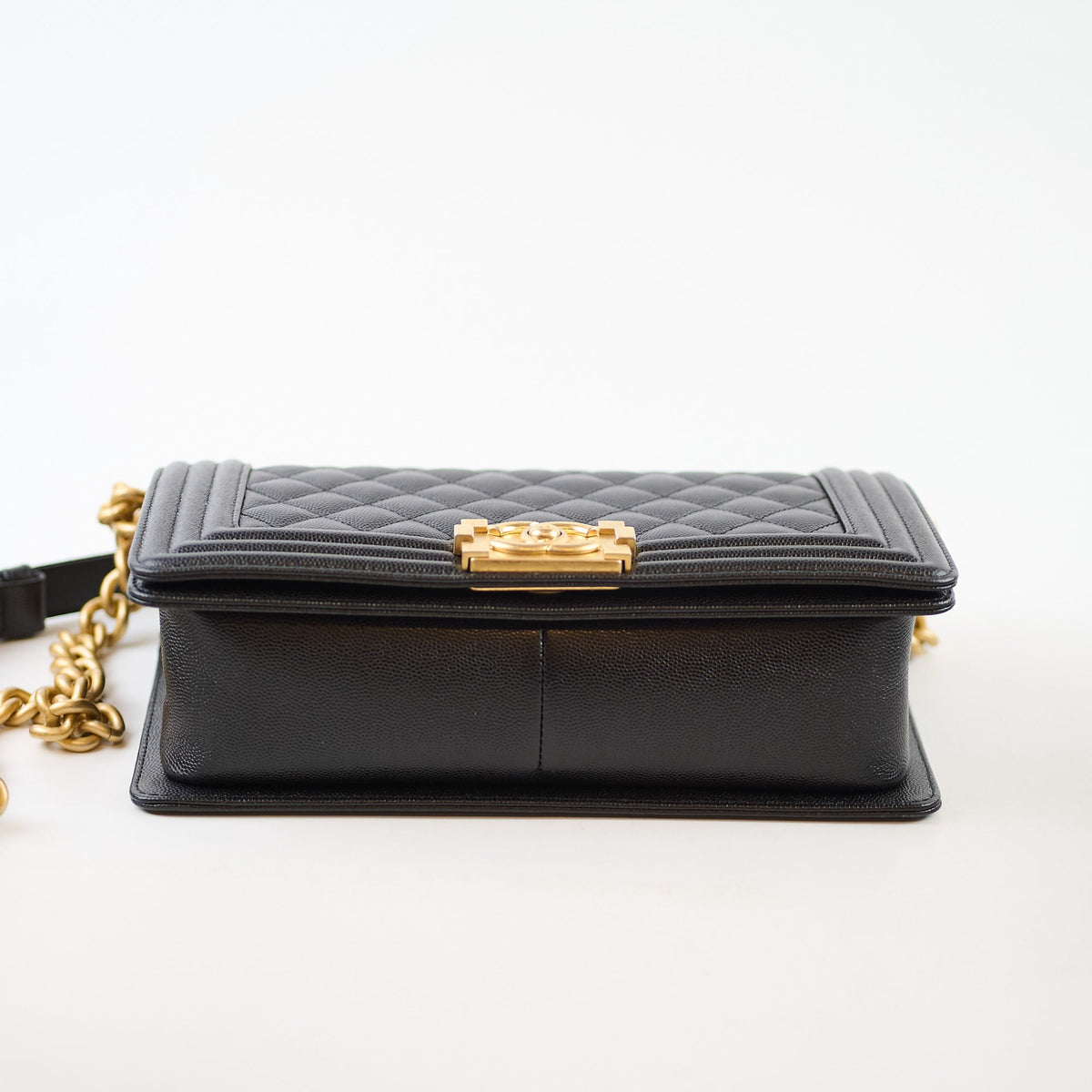 Chanel Boy New Medium Quilted Caviar Black - photo 4
