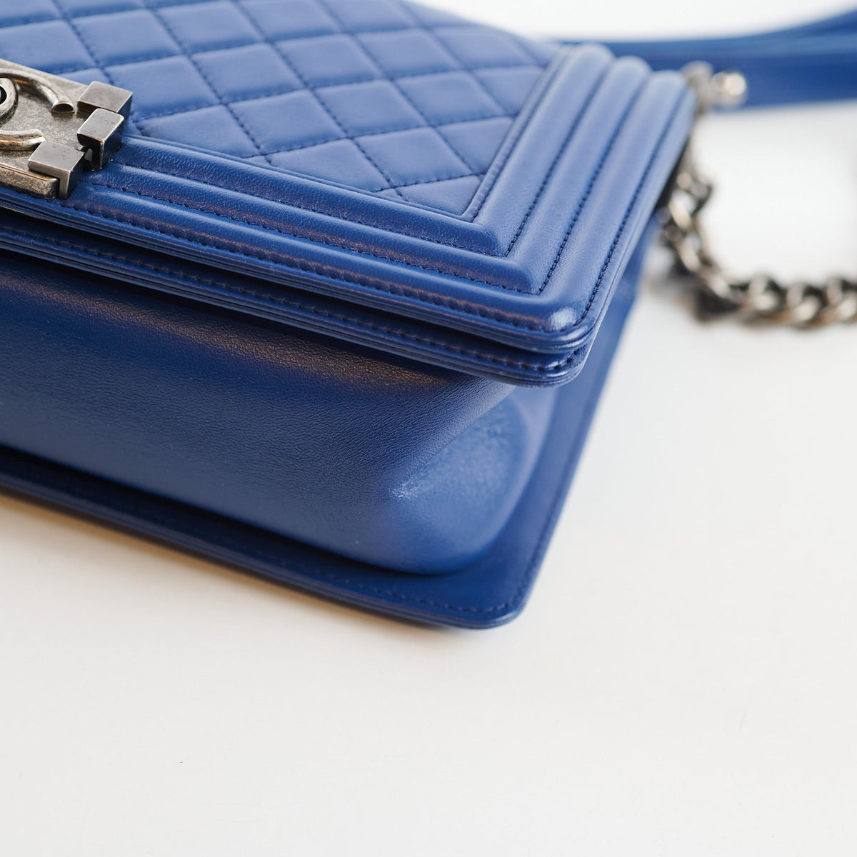 Chanel Old Medium Boy Bag Lambskin Blue 23Series - photo 13