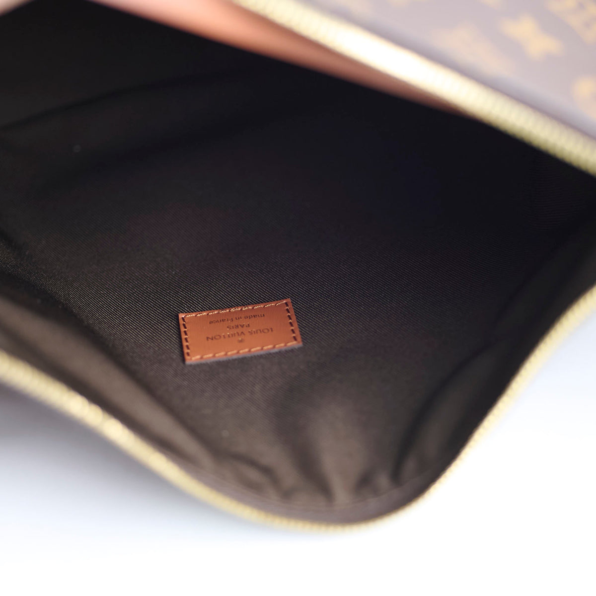 Louis Vuitton Loop Hobo Reverse Monogram - photo 6