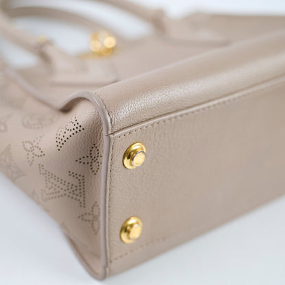 Louis Vuitton On My Side PM Galet - photo 8