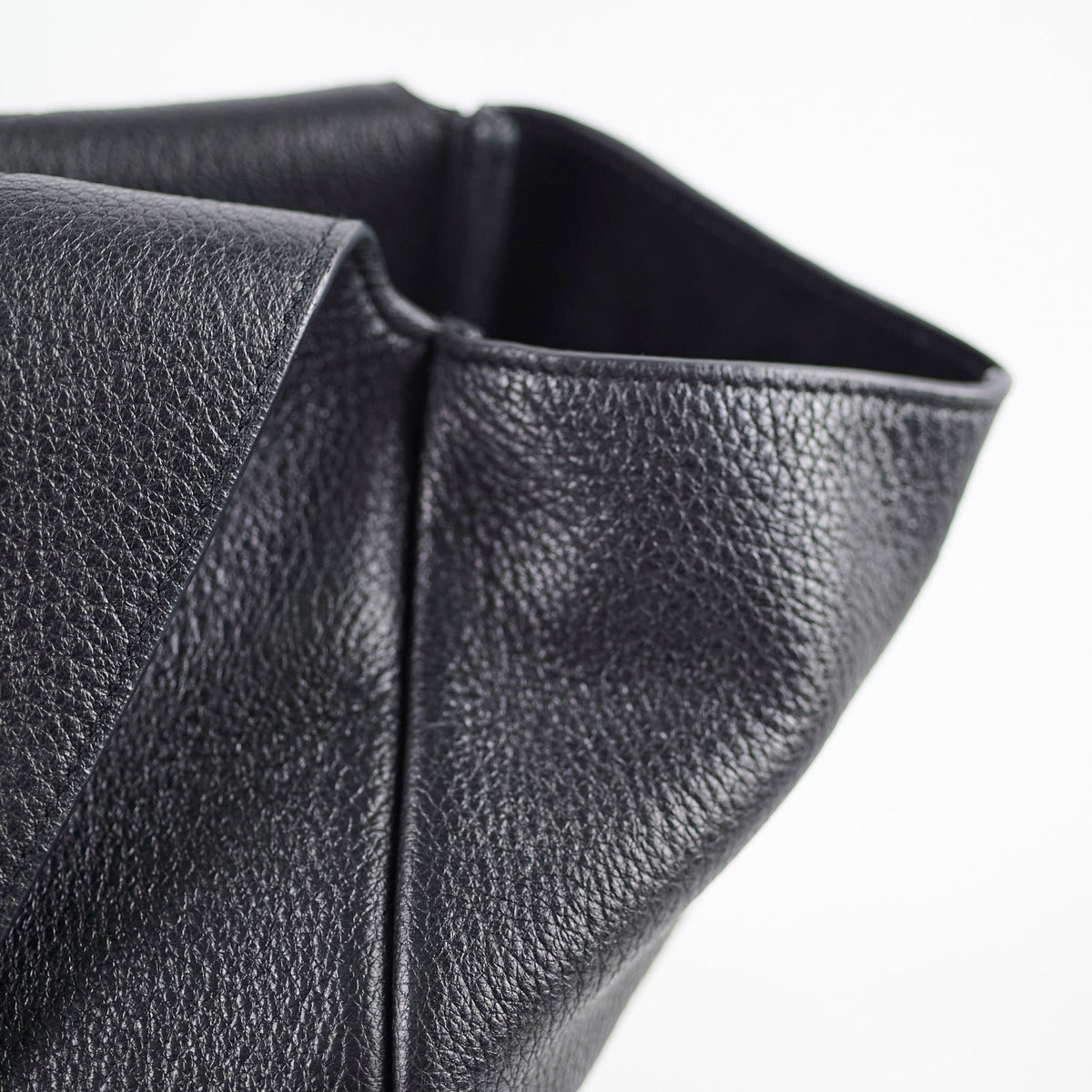 Saint Laurent Le 5 A 7 Bea Leather Tote Black - photo 7