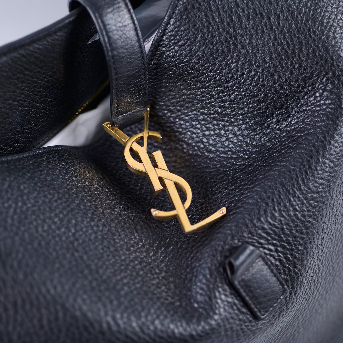 Saint Laurent Le 5 A 7 Bea Leather Tote Black - photo 15