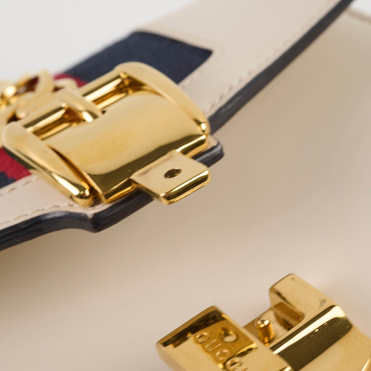 Gucci Mini Slyvie White - photo 10