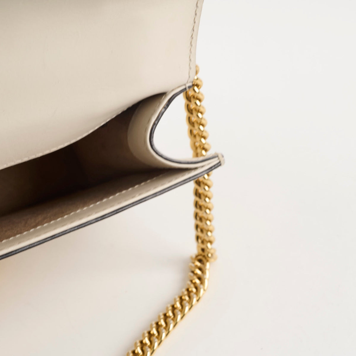 Gucci Mini Slyvie White - photo 7