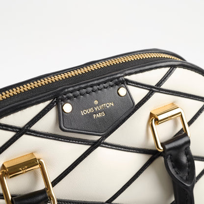 Louis Vuitton Alma BB Malletage Black/White 2025 - photo 5