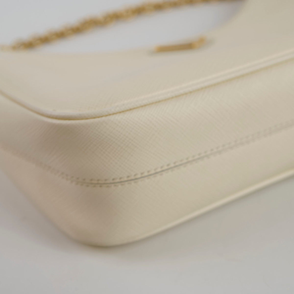 Prada Re-Edition 2005 Saffiano Leather Crossbody Ivory - photo 6