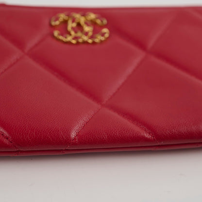 Chanel 19 Pouch Red Lambskin - photo 8