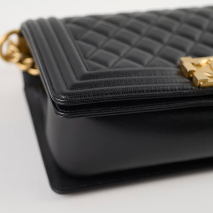 Chanel Old Medium Boy Bag Black Caviar GHW - photo 11