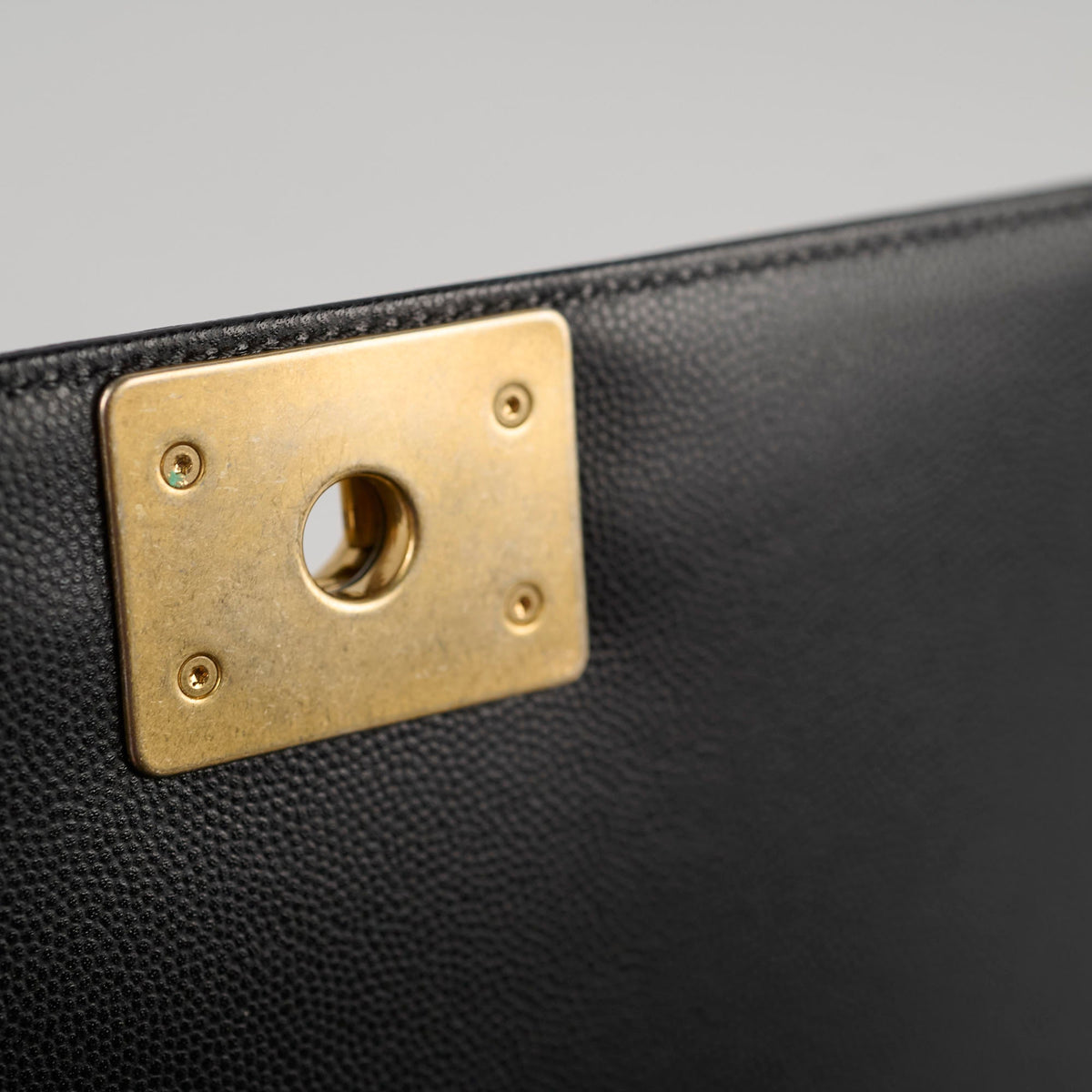 Chanel Old Medium Boy Bag Black Caviar GHW - photo 10