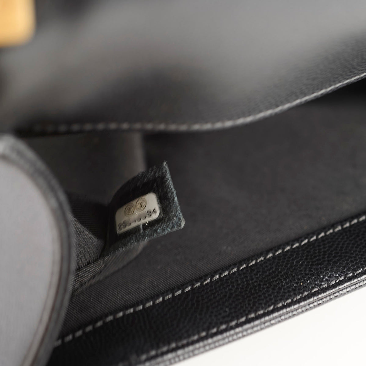 Chanel Old Medium Boy Bag Black Caviar GHW - photo 6
