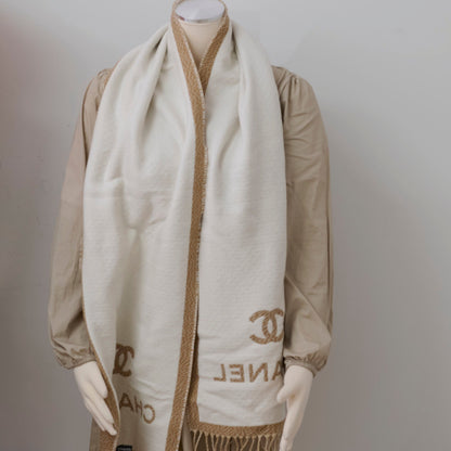 Chanel Wool Scarf Beige - photo 3