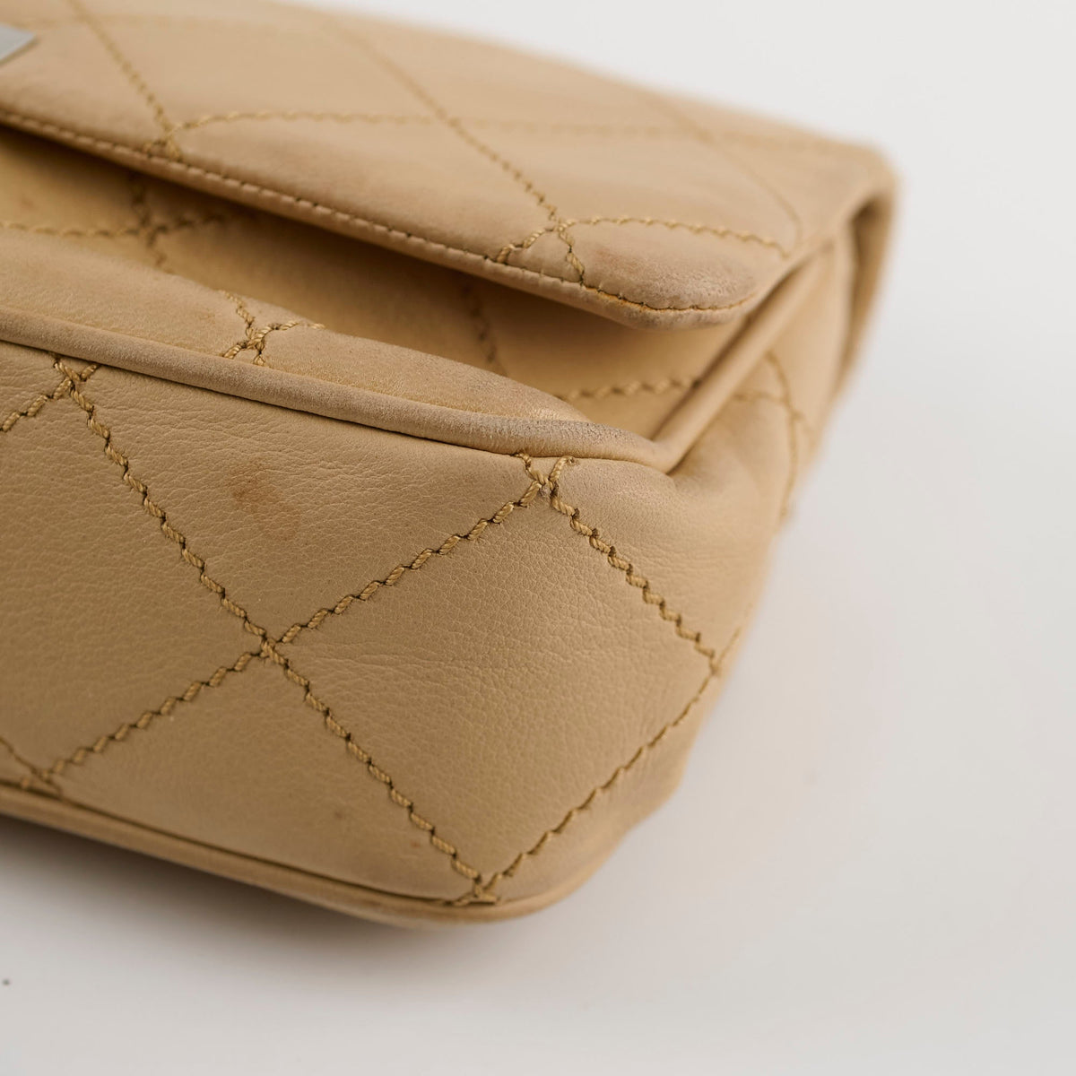 Chanel Lambskin Flap Bag Beige - photo 18