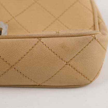 Chanel Lambskin Flap Bag Beige - photo 4