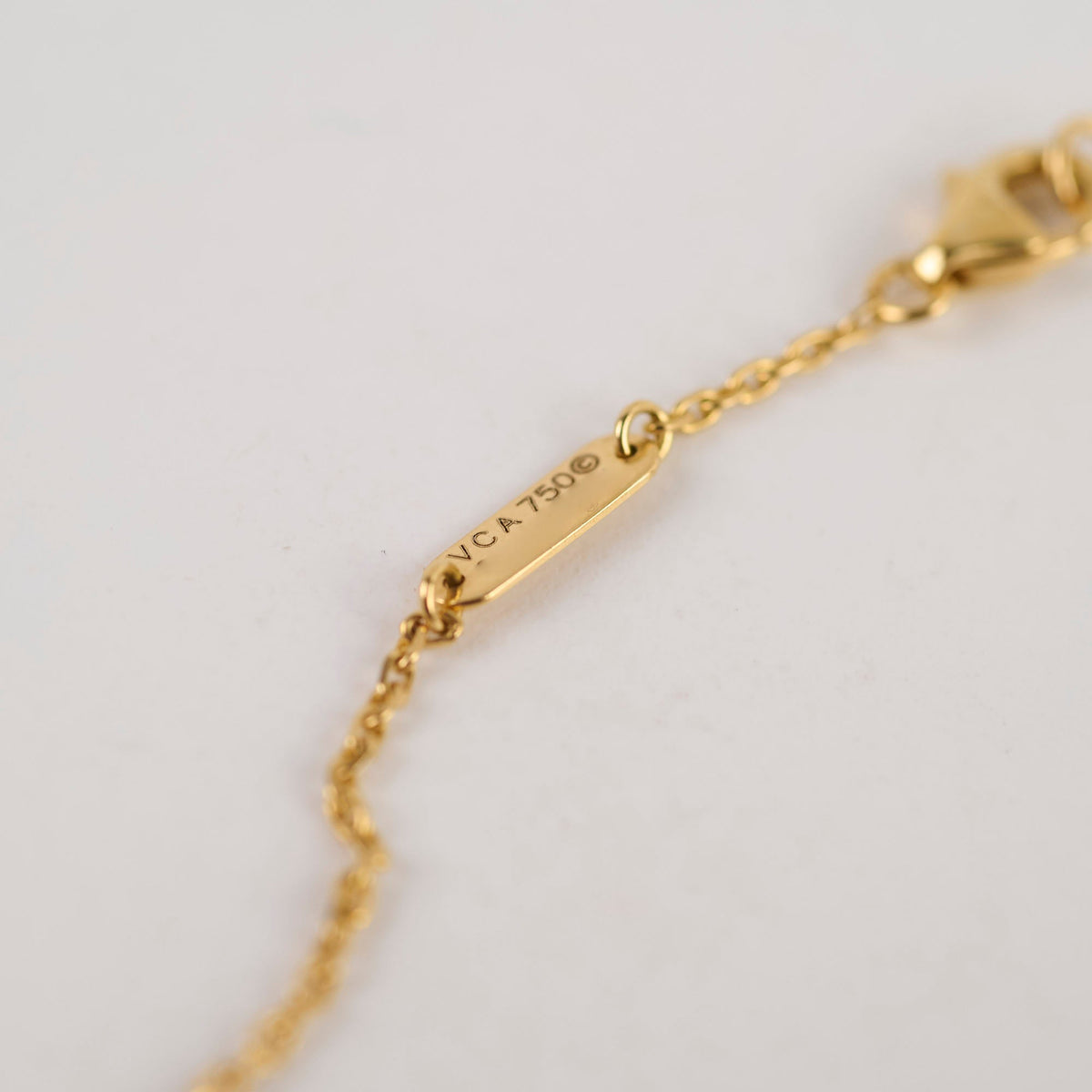 Van Cleef & Arpels Vintage Alhambra 18k Yellow Gold Necklace - photo 8