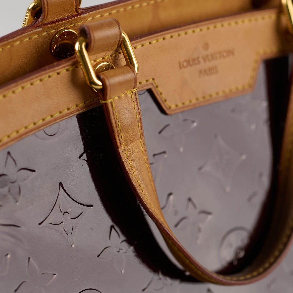 Louis Vuitton Brea MM Bag Monogram Vernis Amarante - photo 13