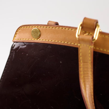 Louis Vuitton Brea MM Bag Monogram Vernis Amarante - photo 8