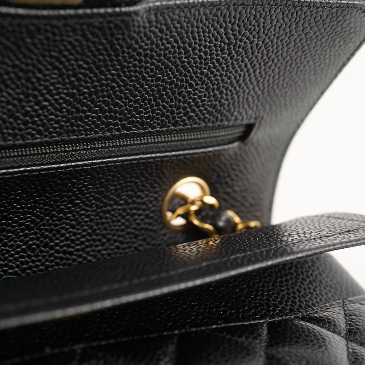 Chanel Caviar Small Classic Flap GHW Microchip - photo 9