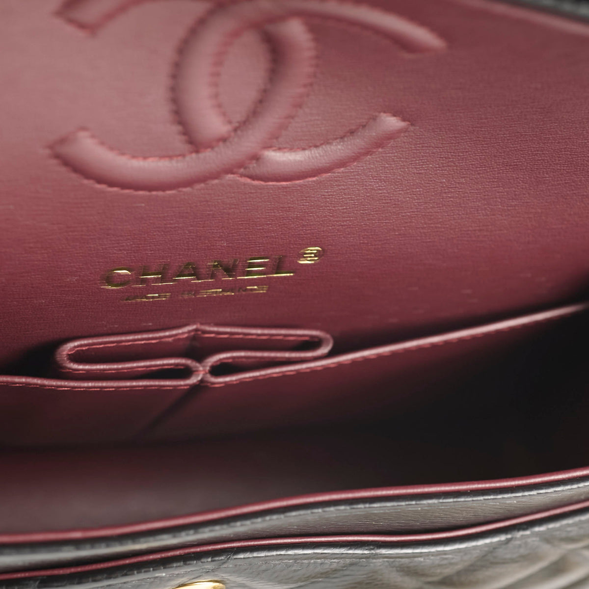 Chanel Caviar Small Classic Flap GHW Microchip - photo 5