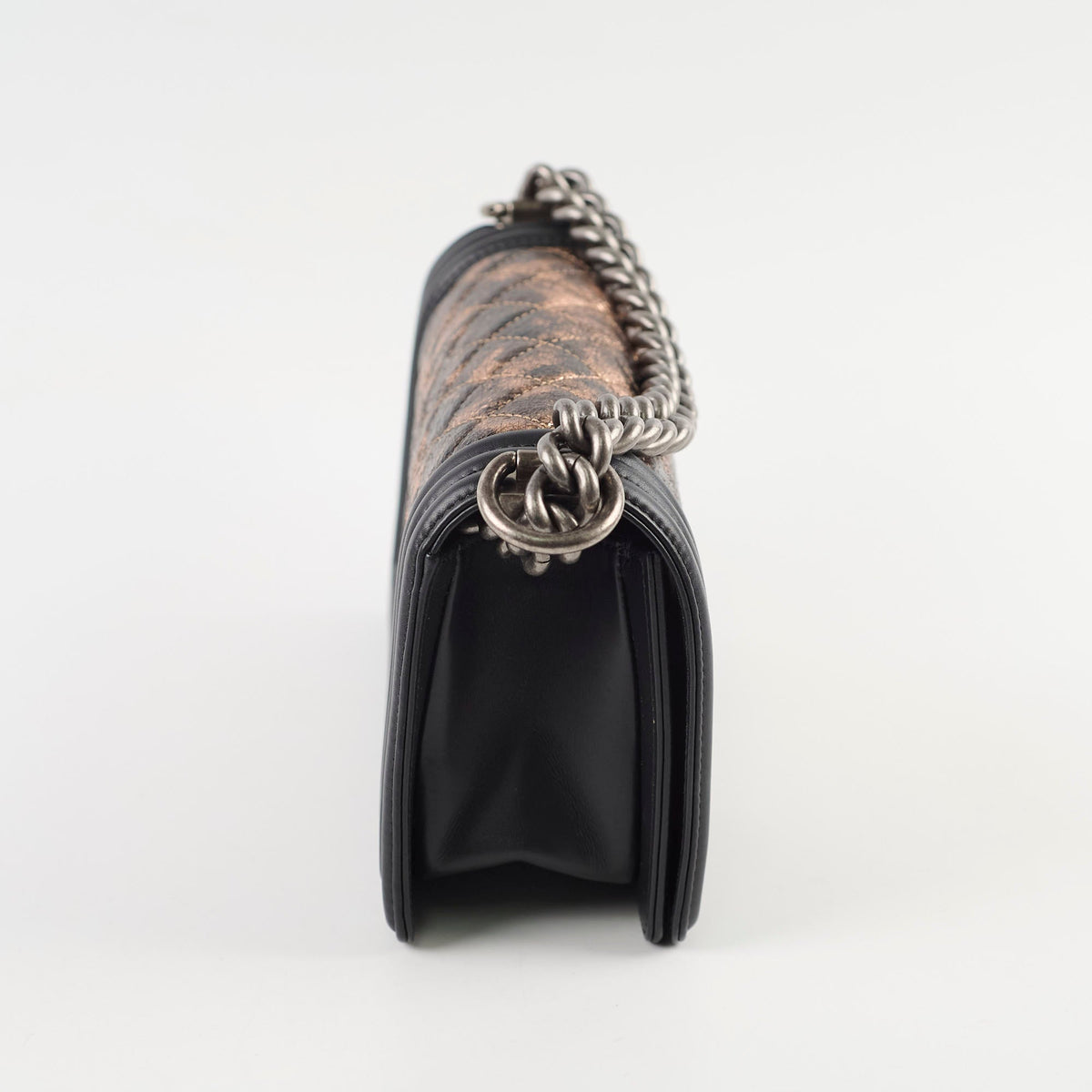 Chanel Boy Small Lambskin Black/Bronze Metallic - photo 3