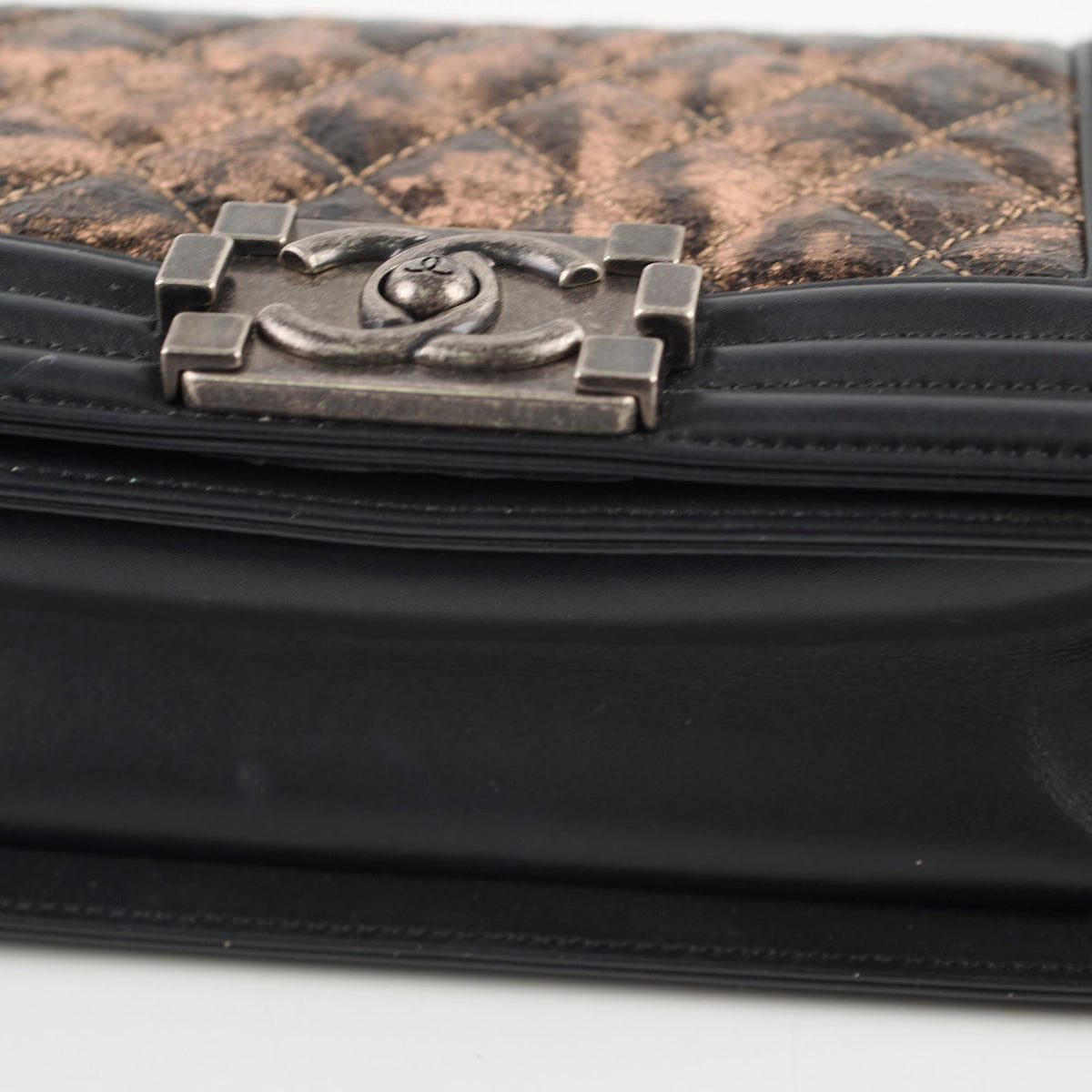 Chanel Boy Small Lambskin Black/Bronze Metallic - photo 13