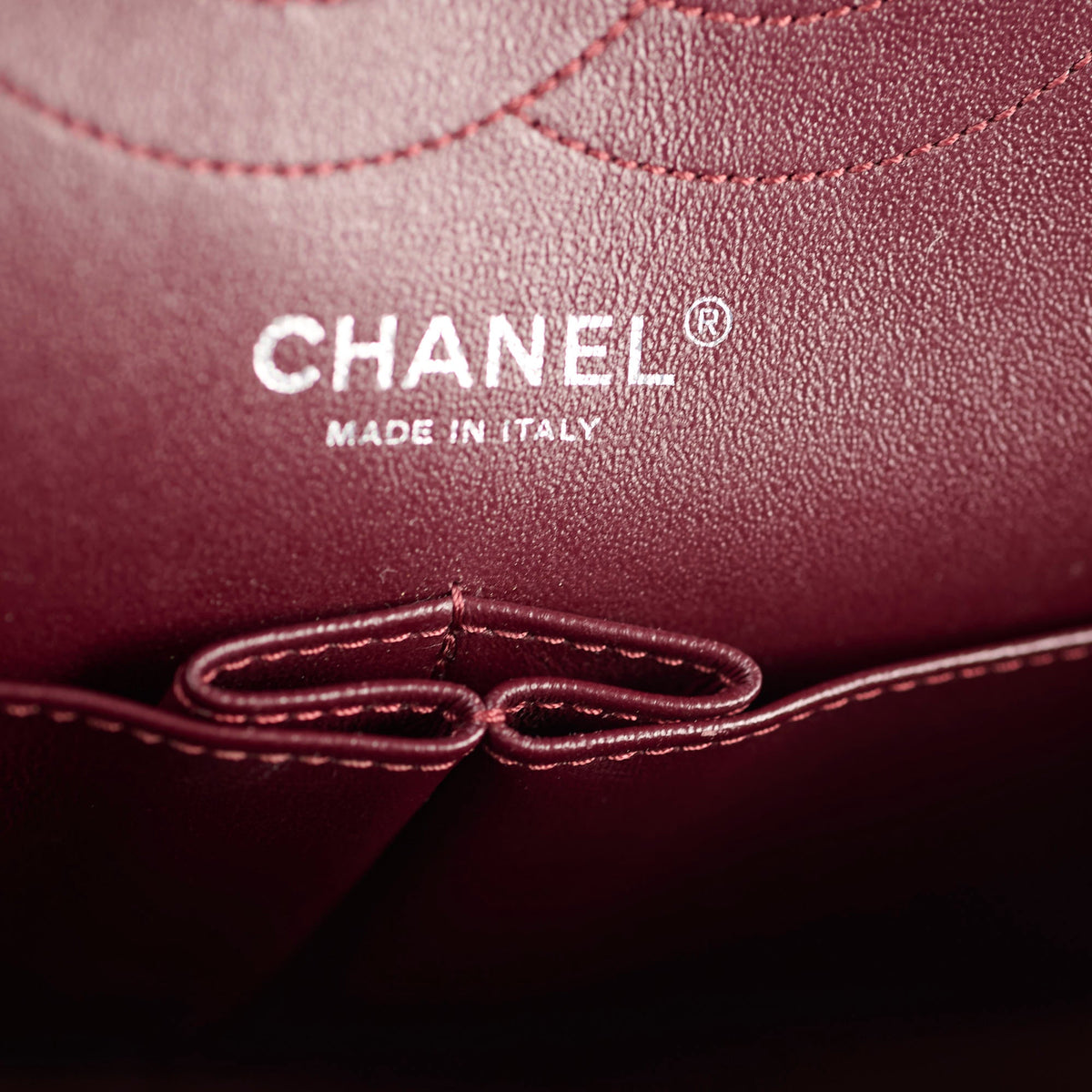 Chanel Reissue 226 Black - photo 8
