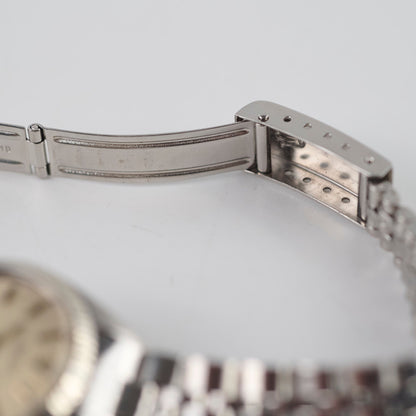 Rolex Oyster Perpetual 24mm Watch M6619 - photo 5