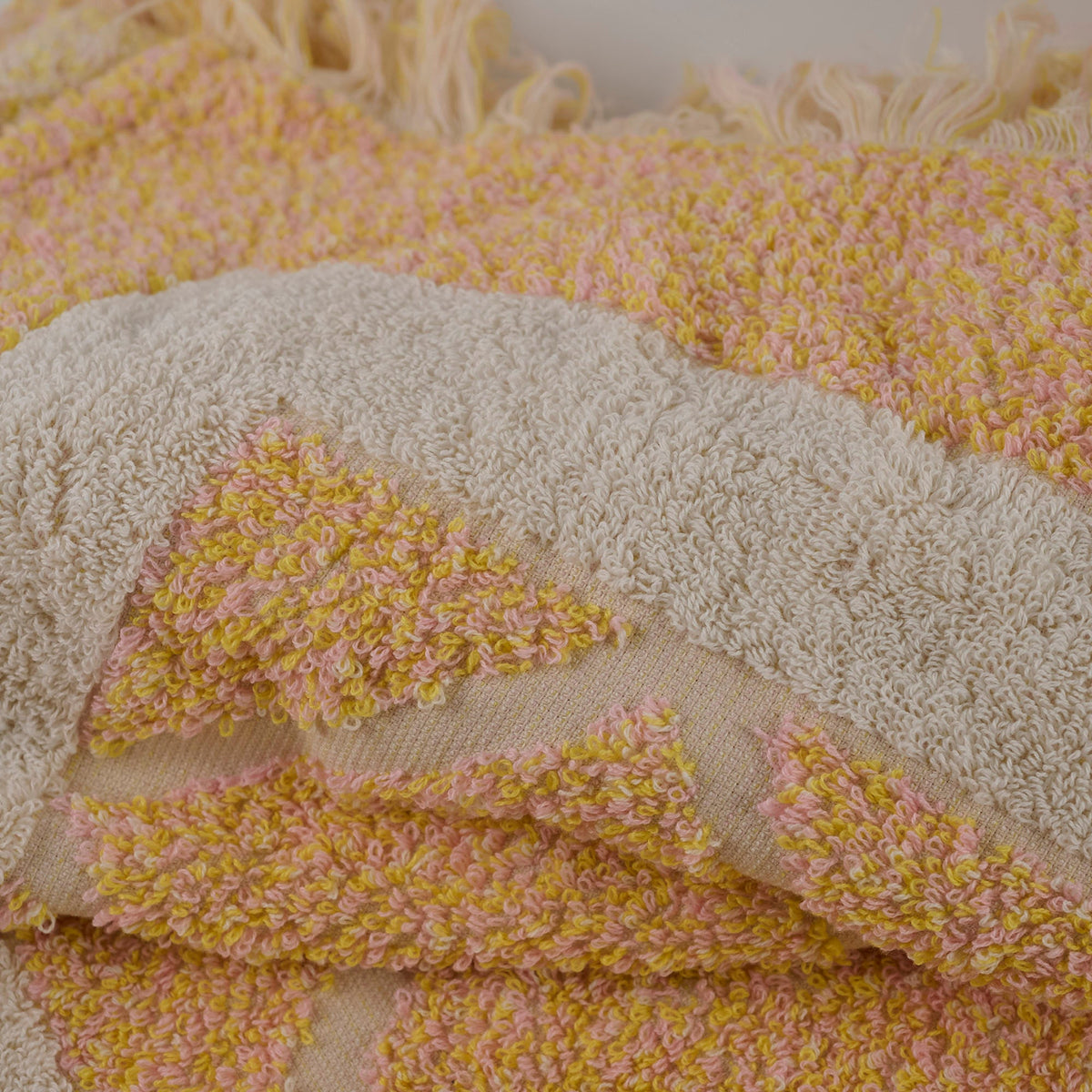 Chanel Coco Beach Bag & Towel Set Light Yellow/Pink - photo 8