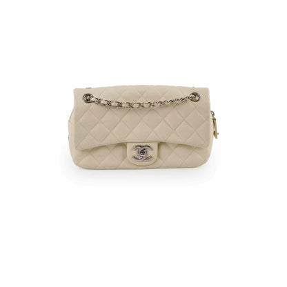 Chanel Caviar Easy Flap White Series 20 - photo 1