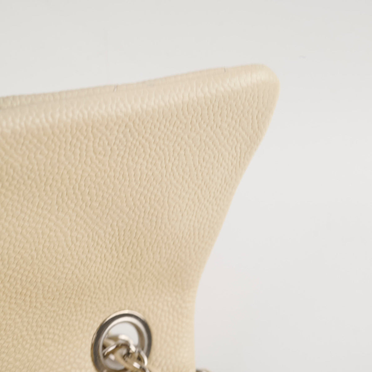 Chanel Caviar Easy Flap White Series 20 - photo 9