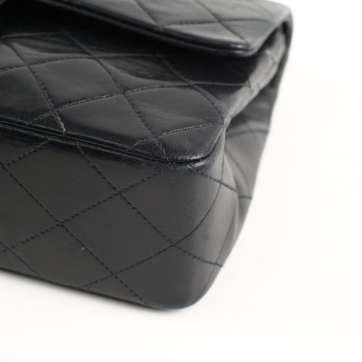 Chanel Vintage Classic Flap Small Lambskin Black - photo 18