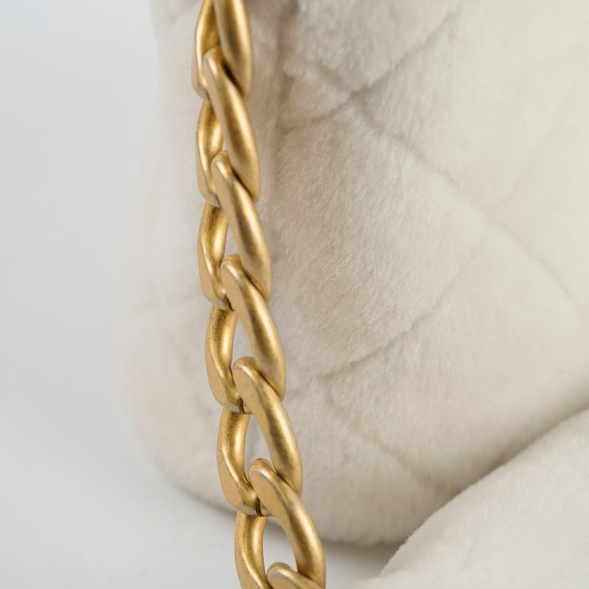 Chanel Top Handle Fluffy Bag - photo 14