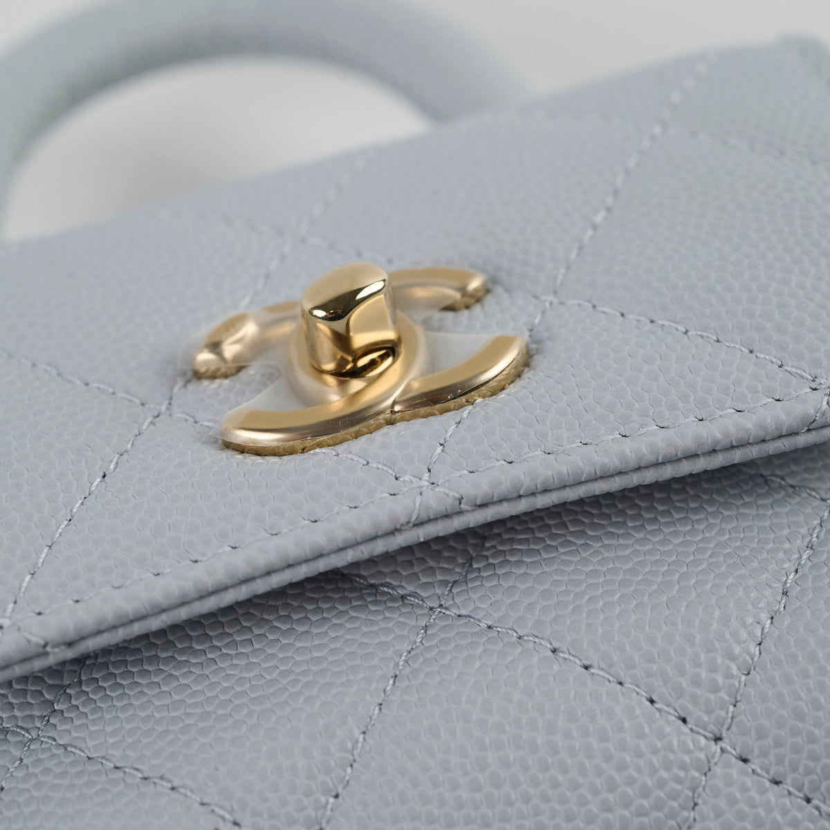 Chanel Coco Handle Nano Caviar Light Blue (Microchipped) - photo 13