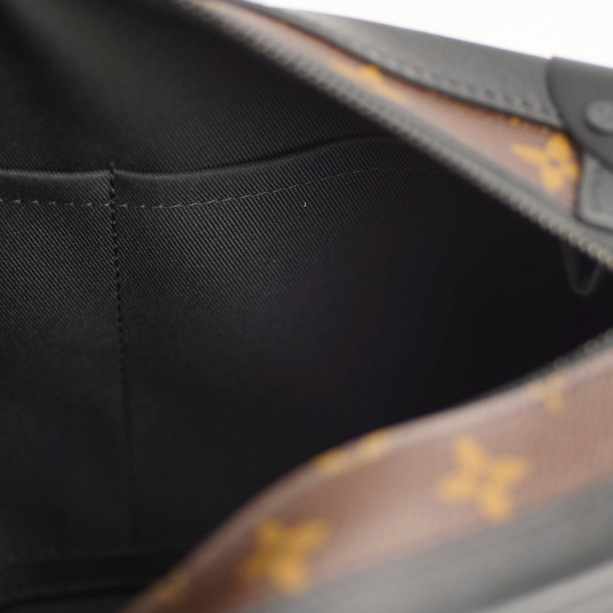 Louis Vuitton Solar Ray Soft Trunk Virgil Abloh - photo 8
