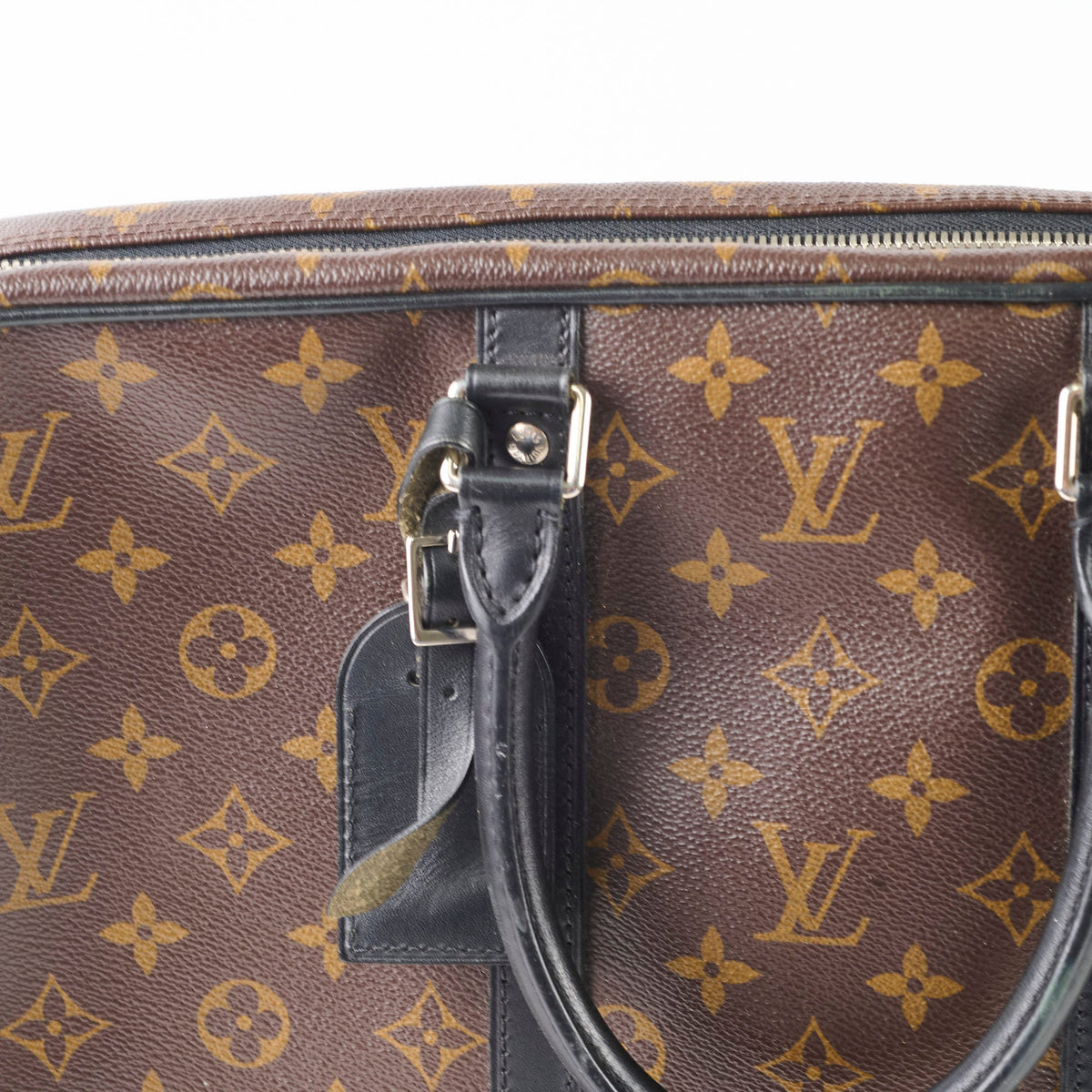 Louis Vuitton Porte Documents Voyage Monogram Macassar - photo 3