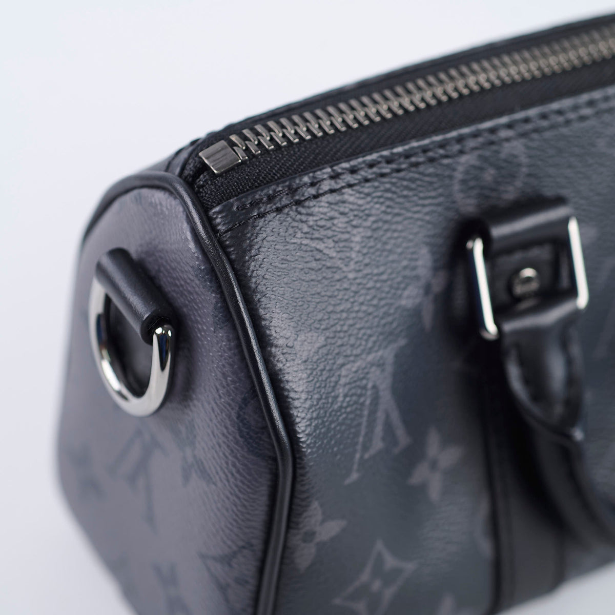 Louis Vuitton Keepall XS Monogram Eclipse Microchip - photo 5
