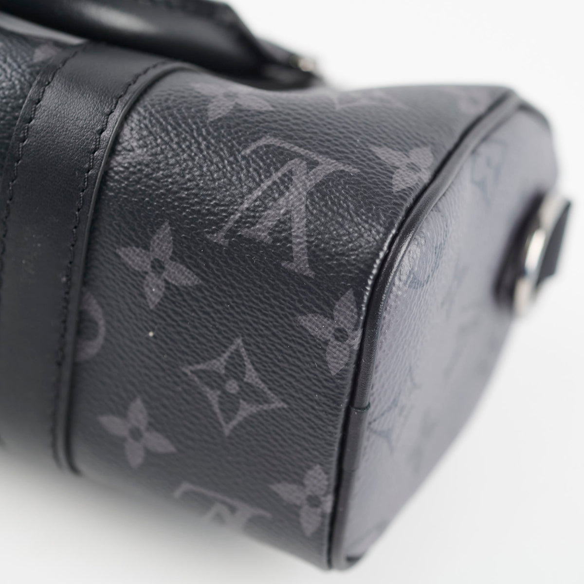 Louis Vuitton Keepall XS Monogram Eclipse Microchip - photo 7