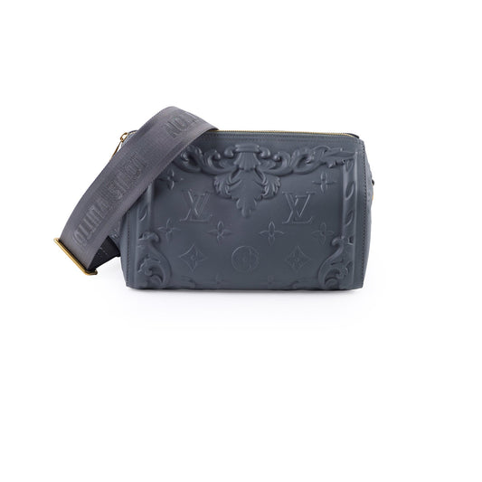 Lous Vuitton City Keepall Defile Homme Printemps Ete 2023 Grey Leather - photo 1