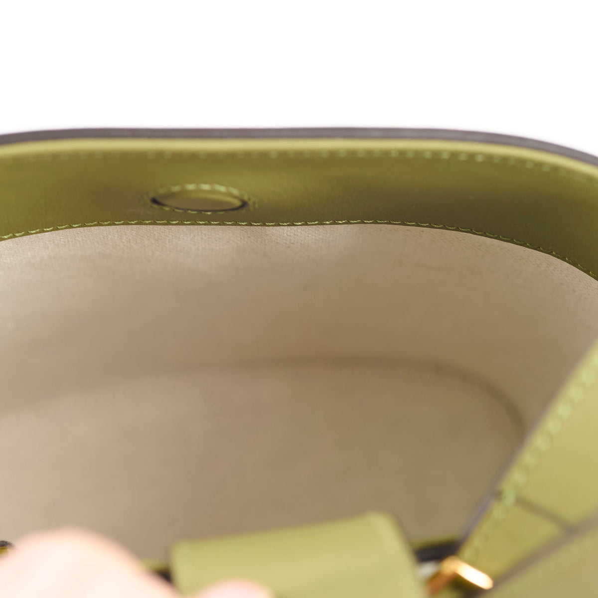 Gucci 73 Green Bucket Mini Bag - photo 8