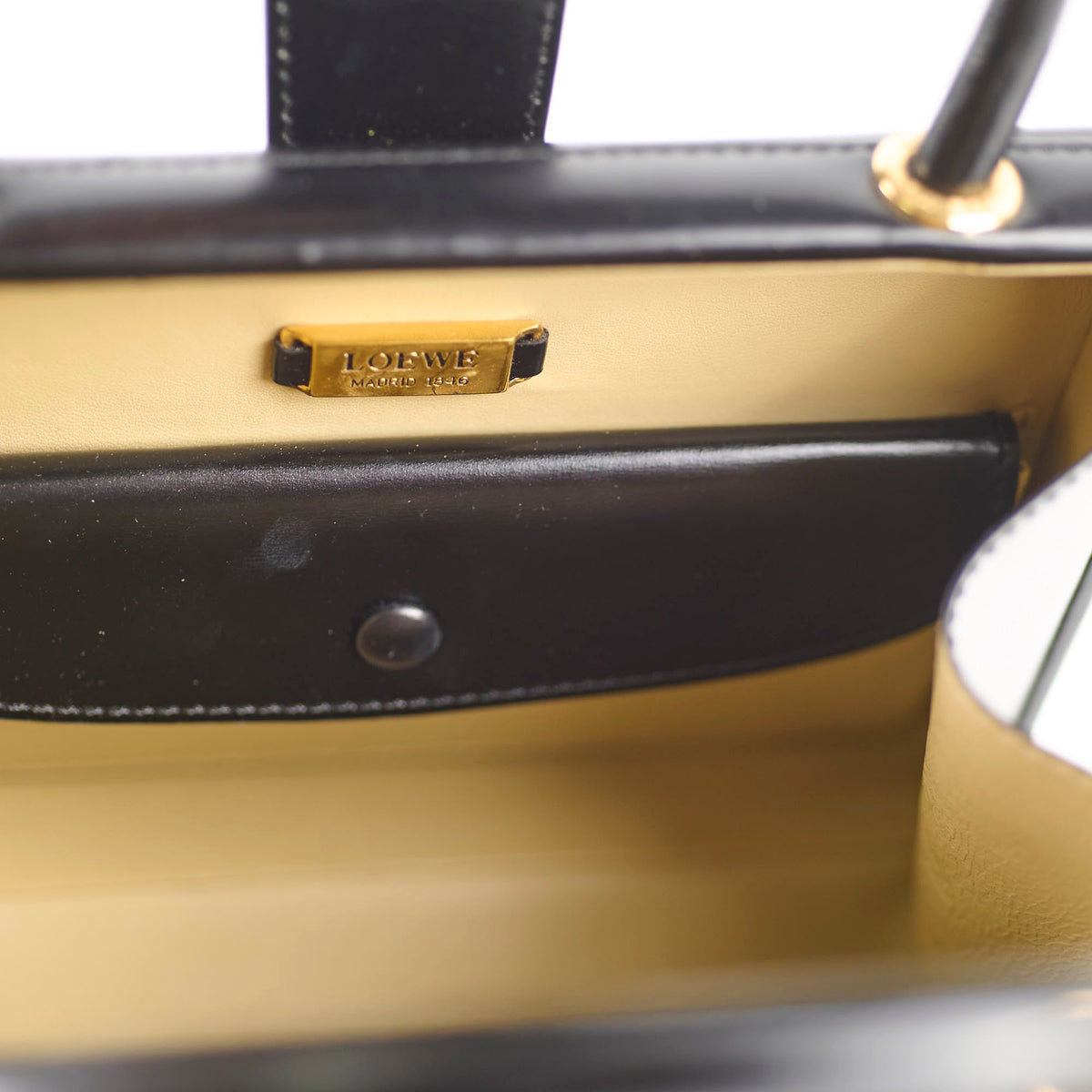 Loewe Anagram Logo Box Mini Bag Black - photo 11