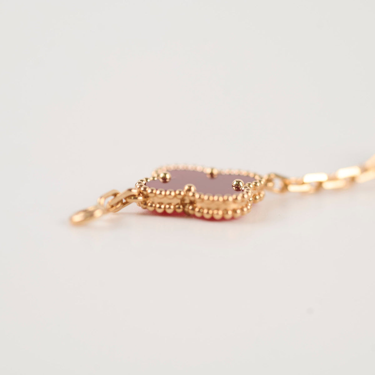 Van Cleef & Arpels Vintage Alhambra 5 Motif Carnelian Bracelet Rose Gold - photo 6