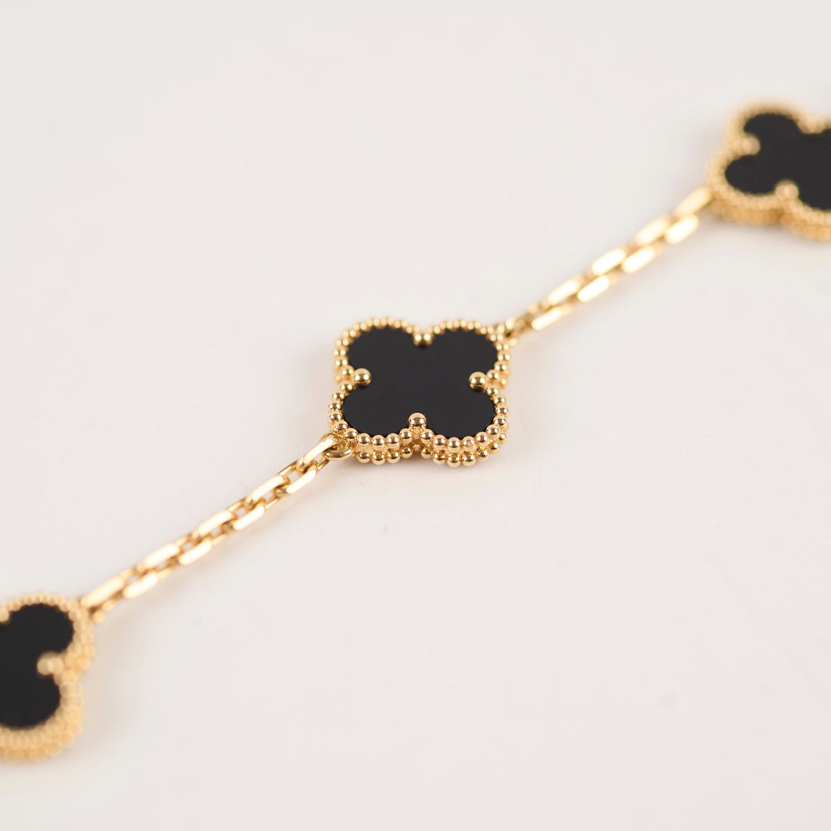 Van Cleef & Arpels Vintage Alhambra Onyx 5 Motif Bracelet - photo 4