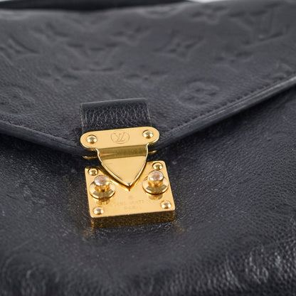 Louis Vuitton Pochette Metis Monogram Empreinte Black - photo 12