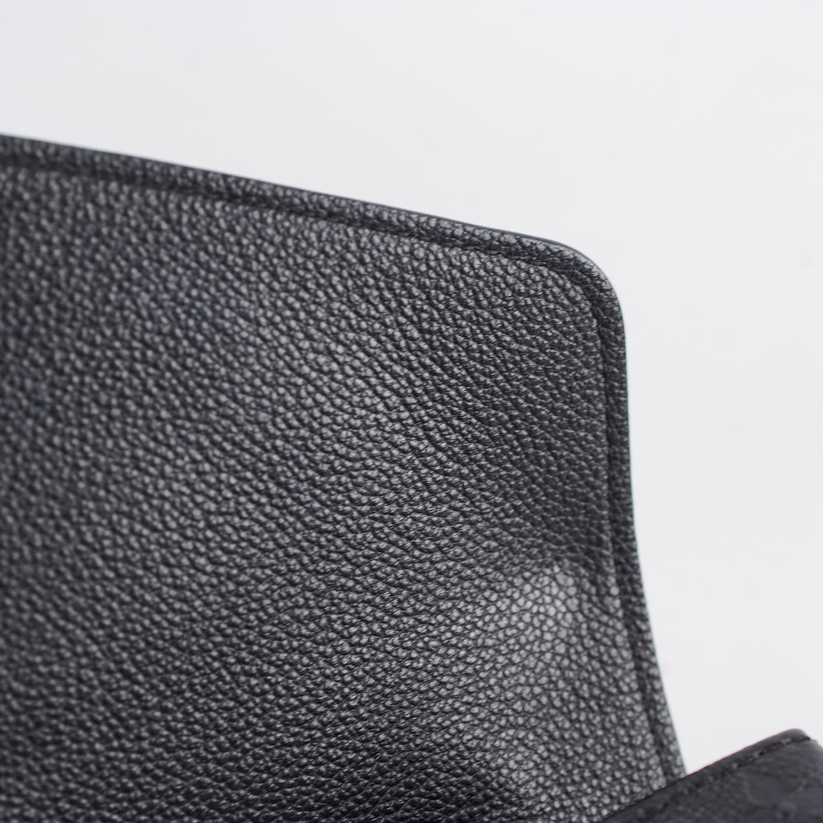 Louis Vuitton Pochette Metis Monogram Empreinte Black - photo 5