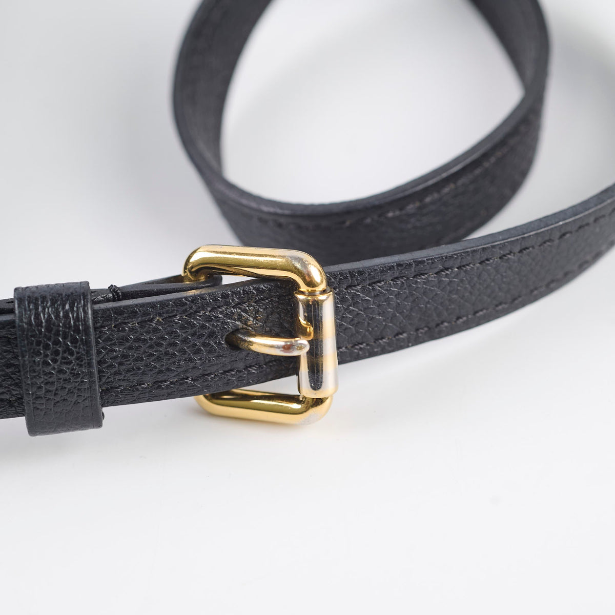Louis Vuitton Pochette Metis Monogram Empreinte Black - photo 13